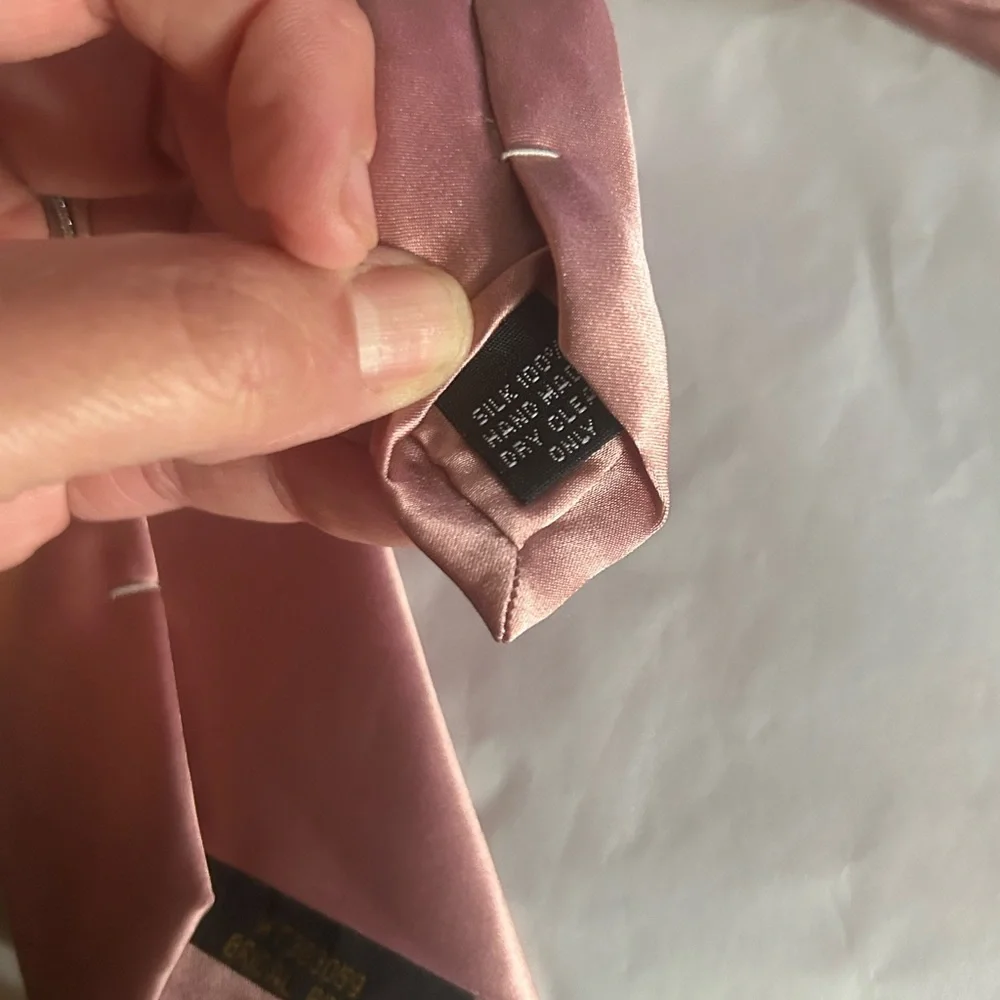 Elite by wildties.com Bridal Rose Silk Tie for Men